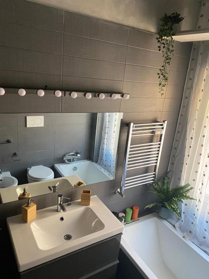 C&E Suites Roma 丽都迪奥斯蒂亚 外观 照片